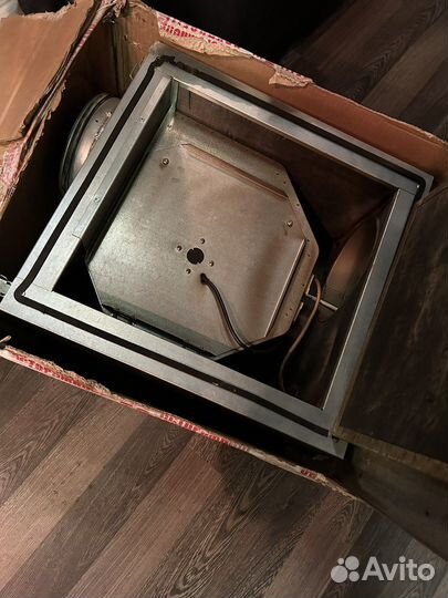 Вентилятор Ostberg IRE 200 B1