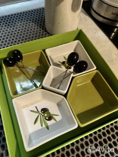 Фарфоровая менажница