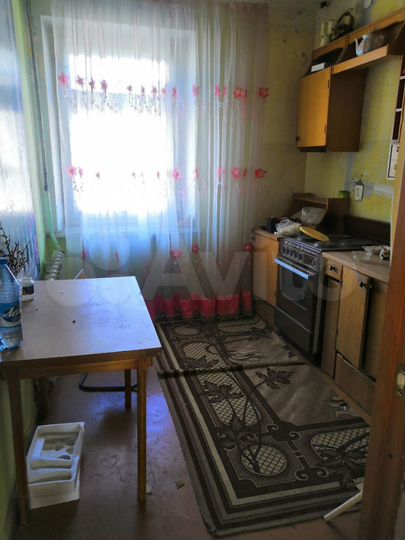 Доля в 2-к. квартире, 56,8 м², 3/5 эт.