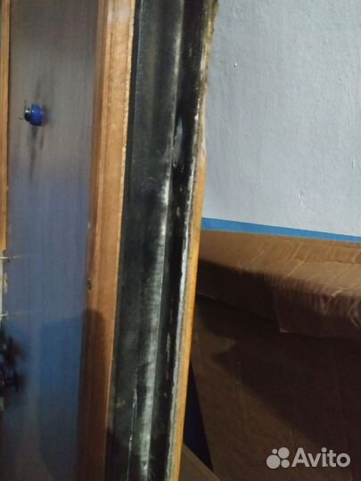 Металлическая дверь бу