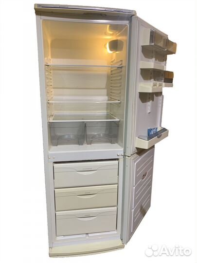 Холодильник атлант двухкамерный