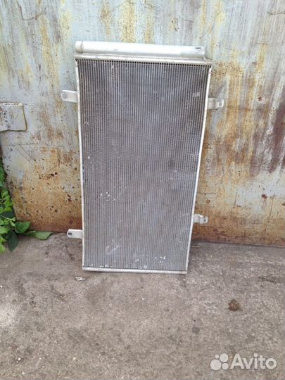 Радиатор кондиционера на тойоту камри