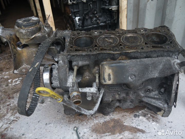 Двигатель блок ford eydk 1.8 Zetec