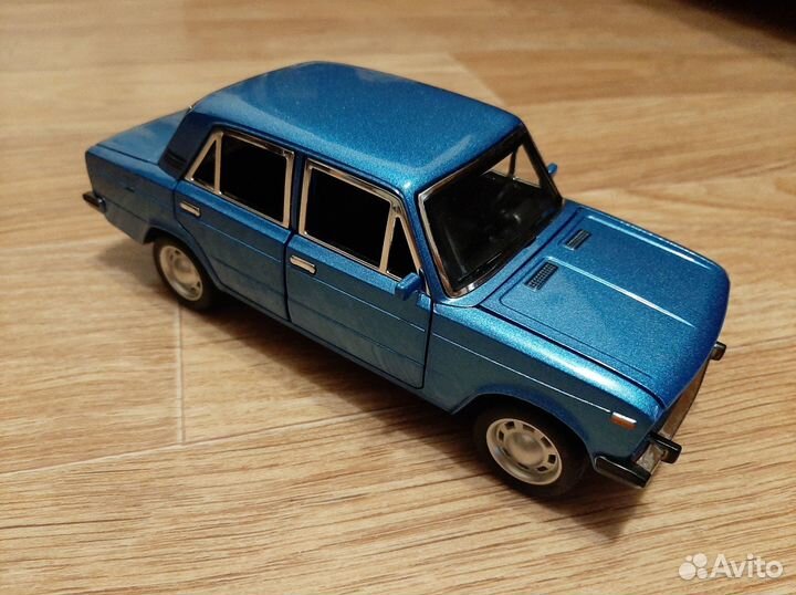 Машинки модельки