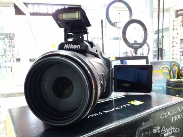 Nikon coolpix P1000