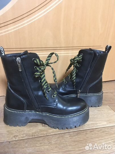 Ботинки демисезонные