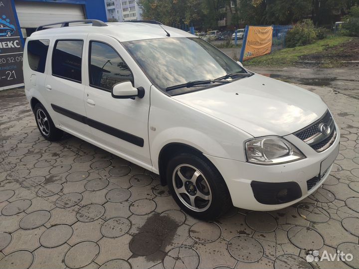 LADA Largus 1.6 МТ, 2017, 246 392 км