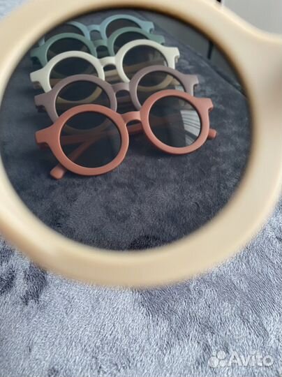 Солнцезащитные очки для малышей