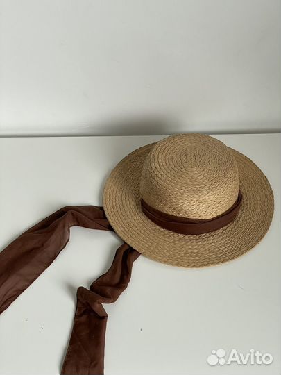 Шляпа женская соломенная