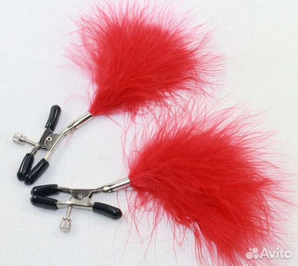 Аксессуар для груди