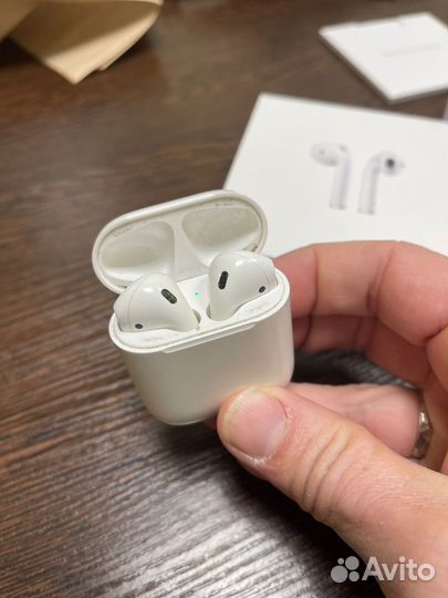 Apple air pods 1