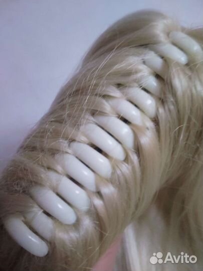 Хвост шиньон на крабе