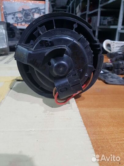 Моторчик печки renault logan