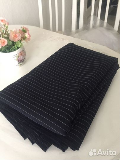 Ткань черная в белую полоску Габардин