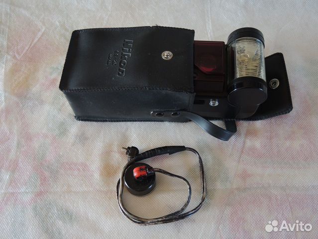 Вспышка Nikon Speedlight SB-20