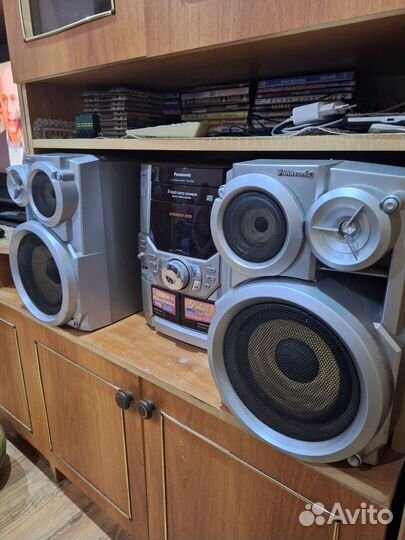 Магнитофон Panasonic