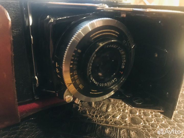 Антикварный фотоаппарат beltica