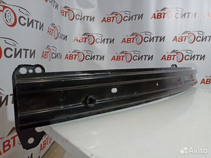 Усилитель бампера передний Hyundai Solaris