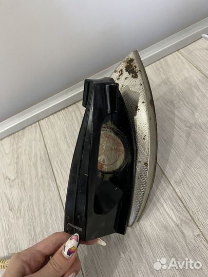 Электроутюг с терморегулятором СССР