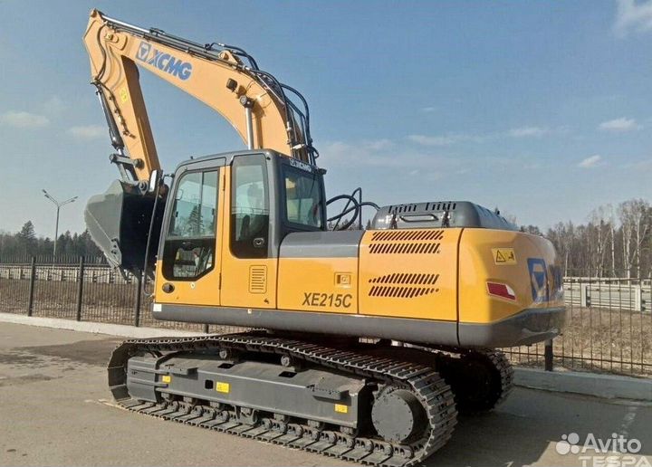 Гусеничный экскаватор XCMG XE215C, 2023