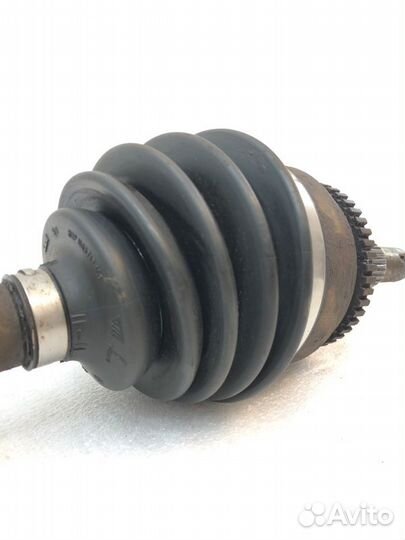 Привод передний левый Land Rover Discovery 3 L319