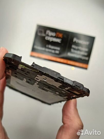 Рамка дисплея на Samsung Galaxy J3 SM-J320F/DS