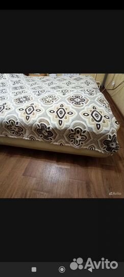 Покрывало шикарные на кровать шикарное 200*180