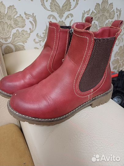 Ботинки осенние на девочку