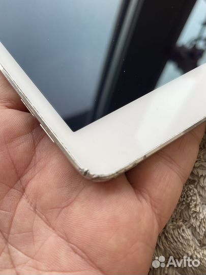 iPad mini 4 - на запчасти