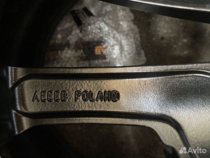 Новые оригинальные диски Volvo XC60 R22