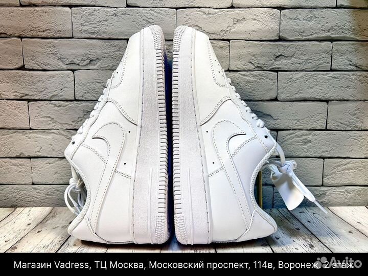 Кроссовки nike air force 1 белые