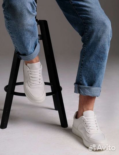 Мужские кроссовки