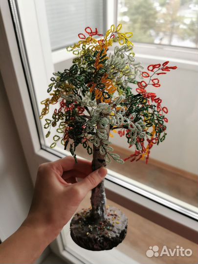 Деревья из бисера