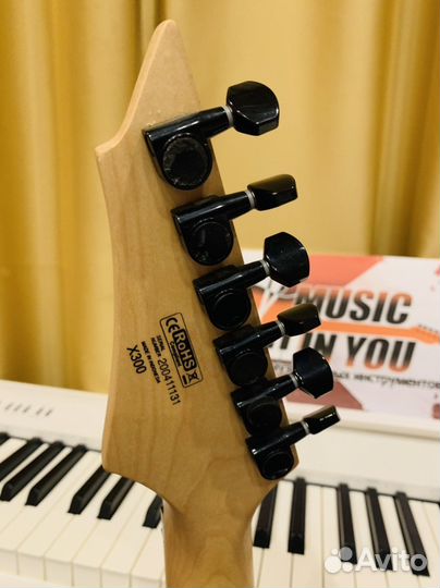 Электрогитара Cort X300 + Чехол (Индонезия)