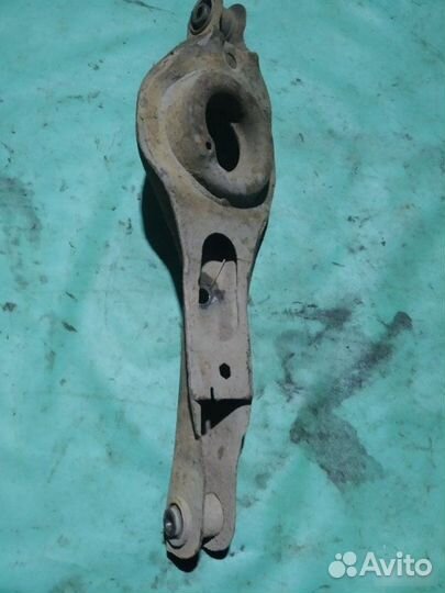 Рычаг поперечный Ford Focus