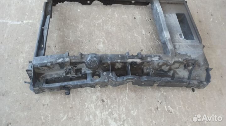 Рамка радиатора Ситроен Citroen C3 A51 EP6