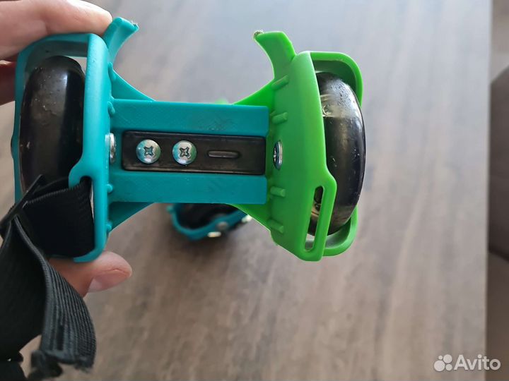 Ролики на обувь