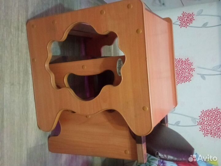 Детский стол и стул для кормления