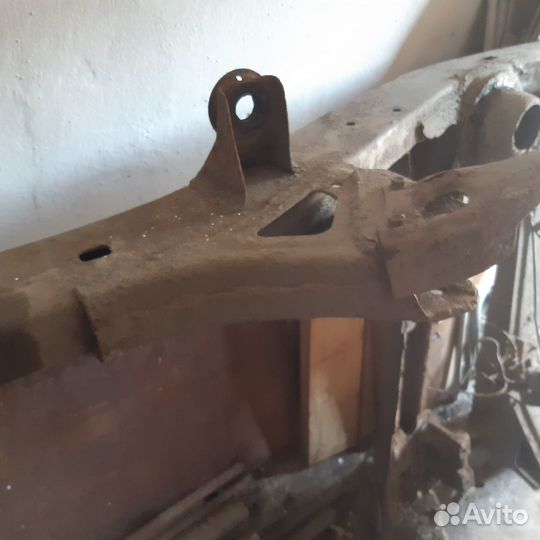 Продаю раму на toyota surf