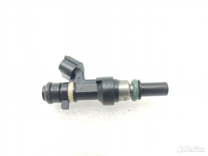 Форсунка топливная Nissan Note E12 1.2 hrde 2014