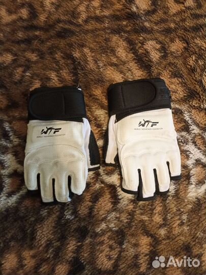 Перчатки для карате детские