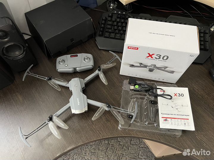 Квадрокоптер Syma x30
