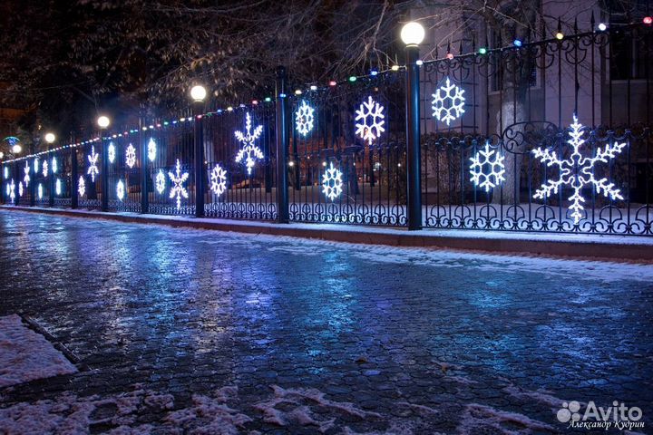 Снежинки из гибкого неона