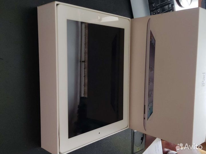 Apple iPad 2 64 Гб White(Wi-Fi)