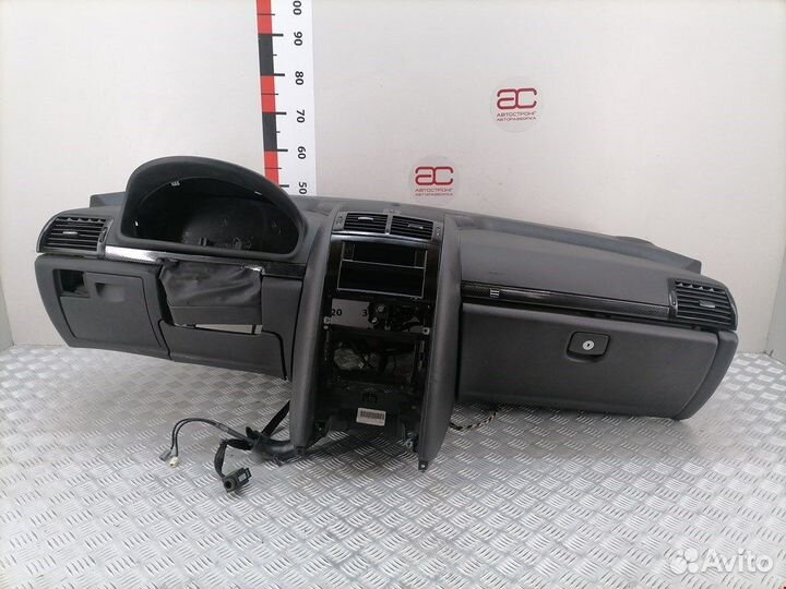 Торпедо (панель передняя) для Peugeot-Citroen 407