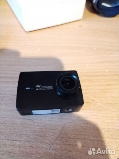 Экшн камера xiaomi YI 4k
