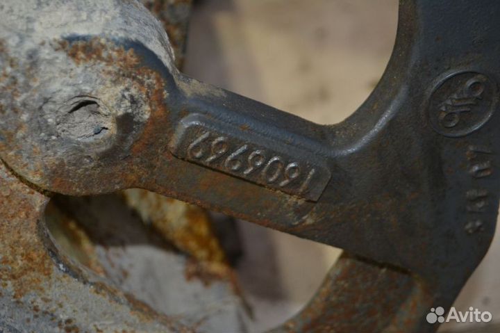 Кронштейн рессоры DAF XF105. Левый