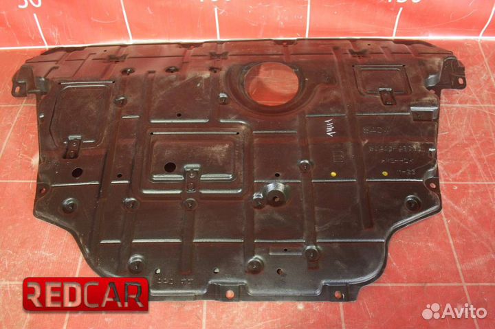 Защита двигателя (пластиковая) Toyota Rav 4 IV (13