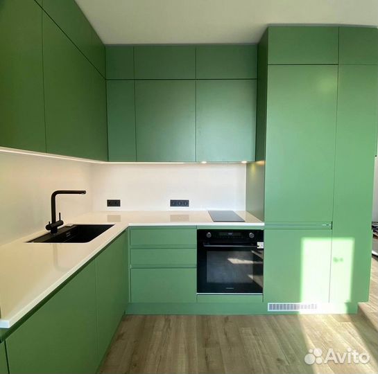 Кухни на заказ. Собственное производство