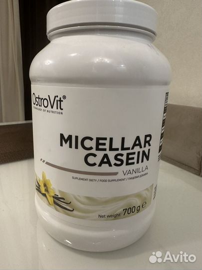 Протеин Scitec Nutrition 100 Whey Isolate ваниль